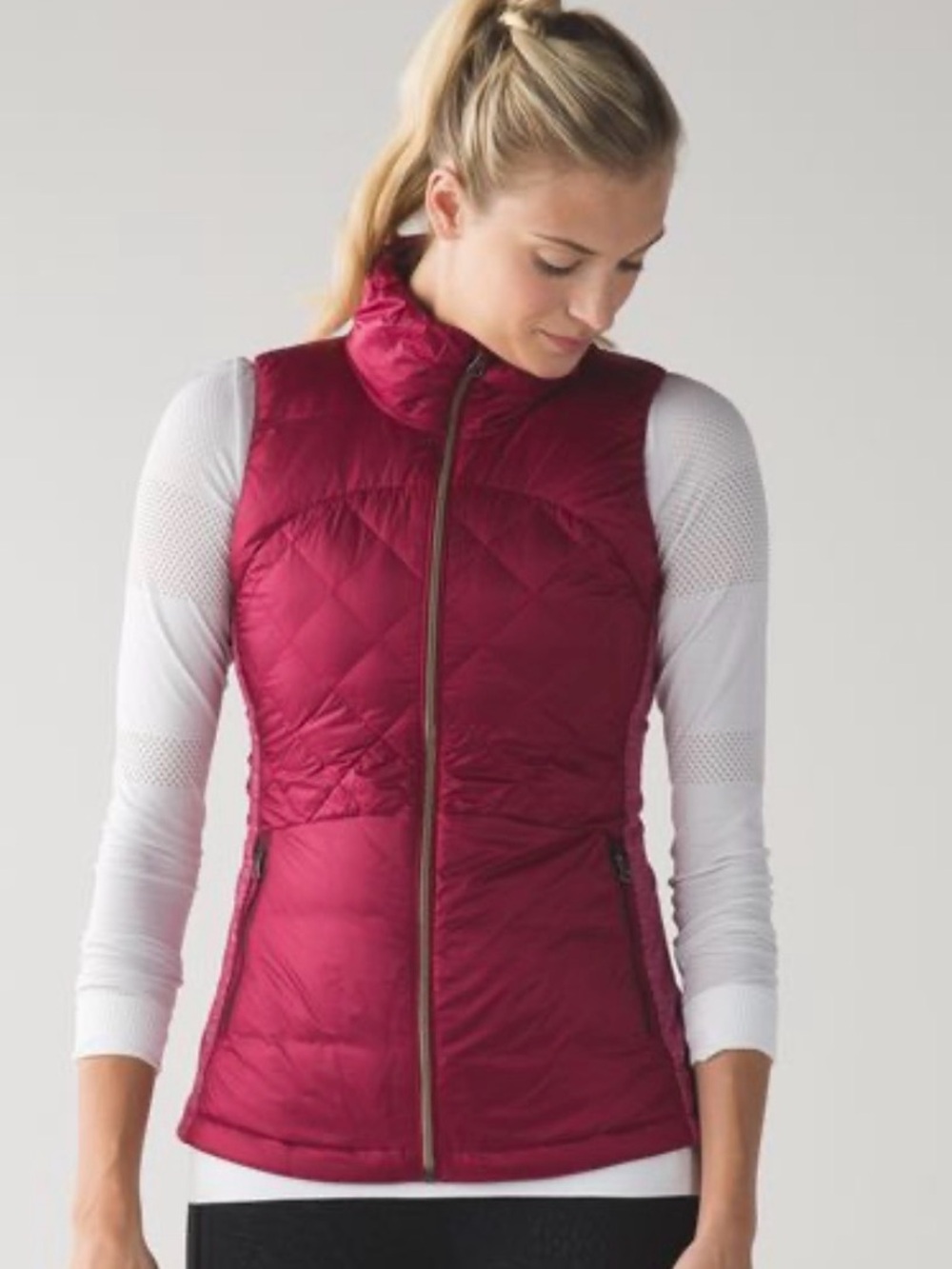 Lululemon Down For A Run Puffer Vest - Size 6 Red